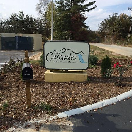Cascades Mountain Resort, Ascend Hotel Collection Hendersonville Esterno foto