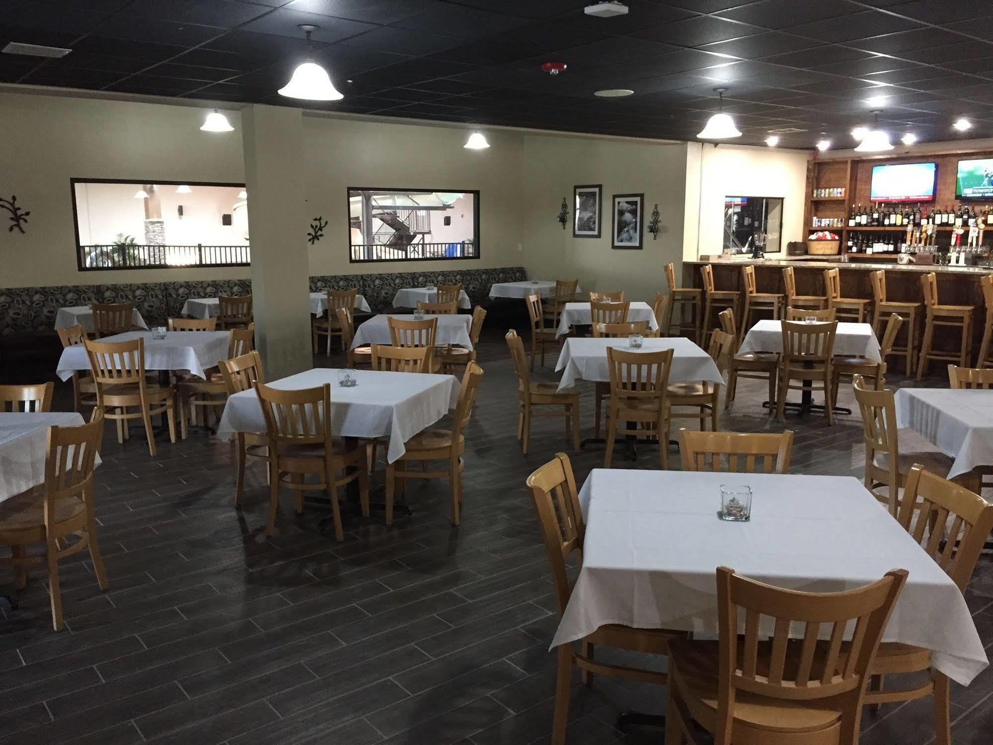 Cascades Mountain Resort, Ascend Hotel Collection Hendersonville Esterno foto